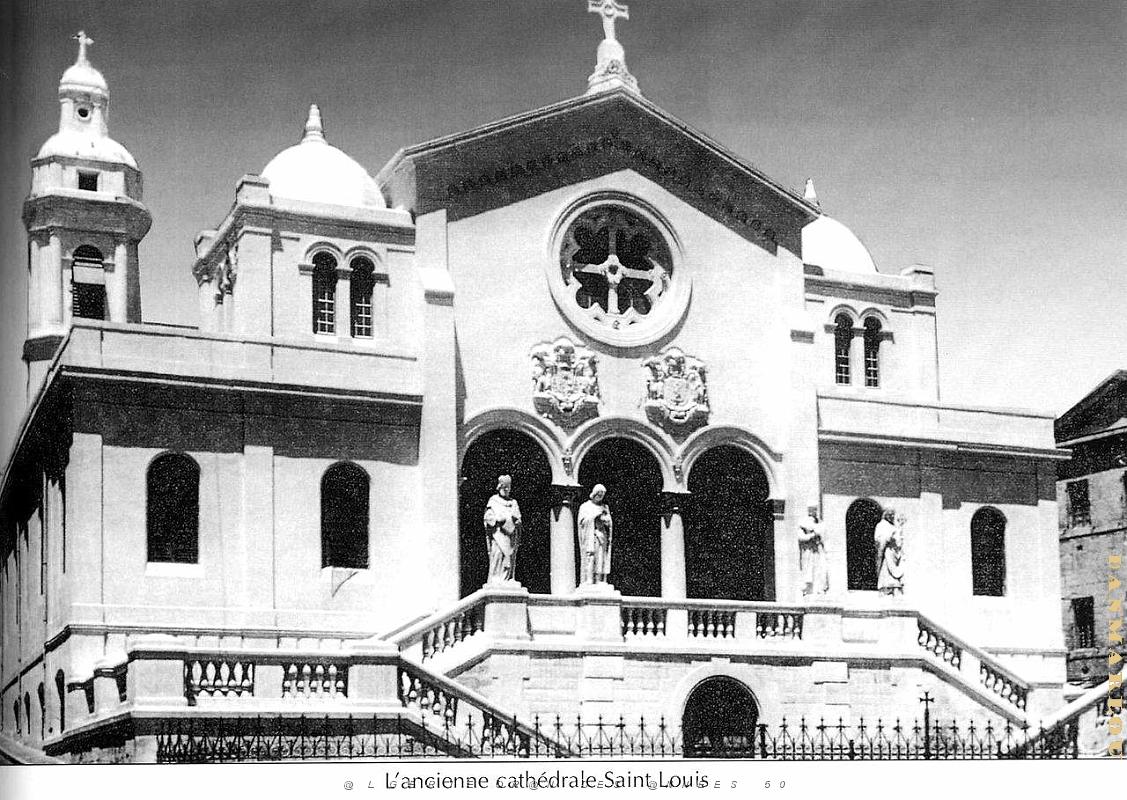MB g- 021- eglise Saint- Louis.jpg